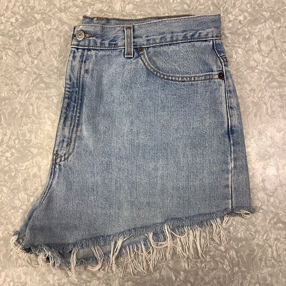 Vintage Y2K Levi’s 550 High Waisted Cutoff Jean Shorts / Made in USA - Size 18 - Picture 12 of 12